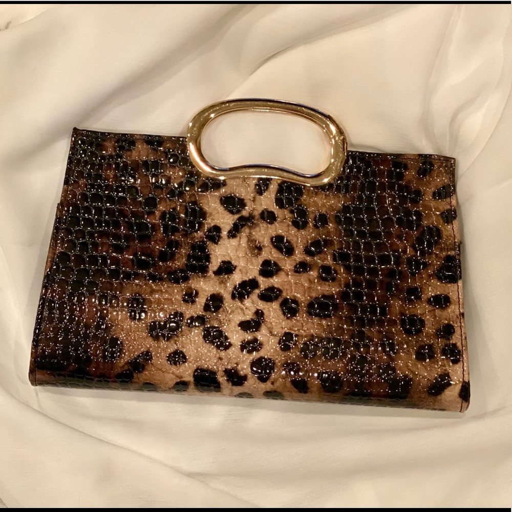 Leopard print clutch